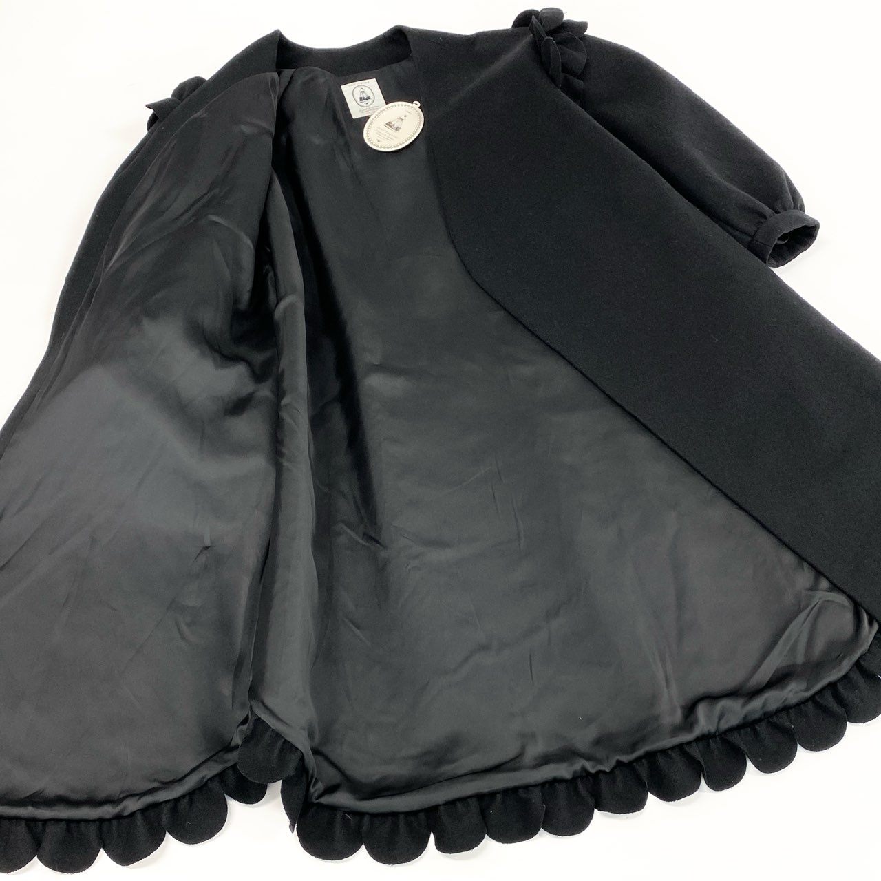60f21 《新品タグ付き》 leur logette ルールロジェット ロングコート ベルテッドコート ガウンコート フリル サイズ0 ブラック ウール100% レディース