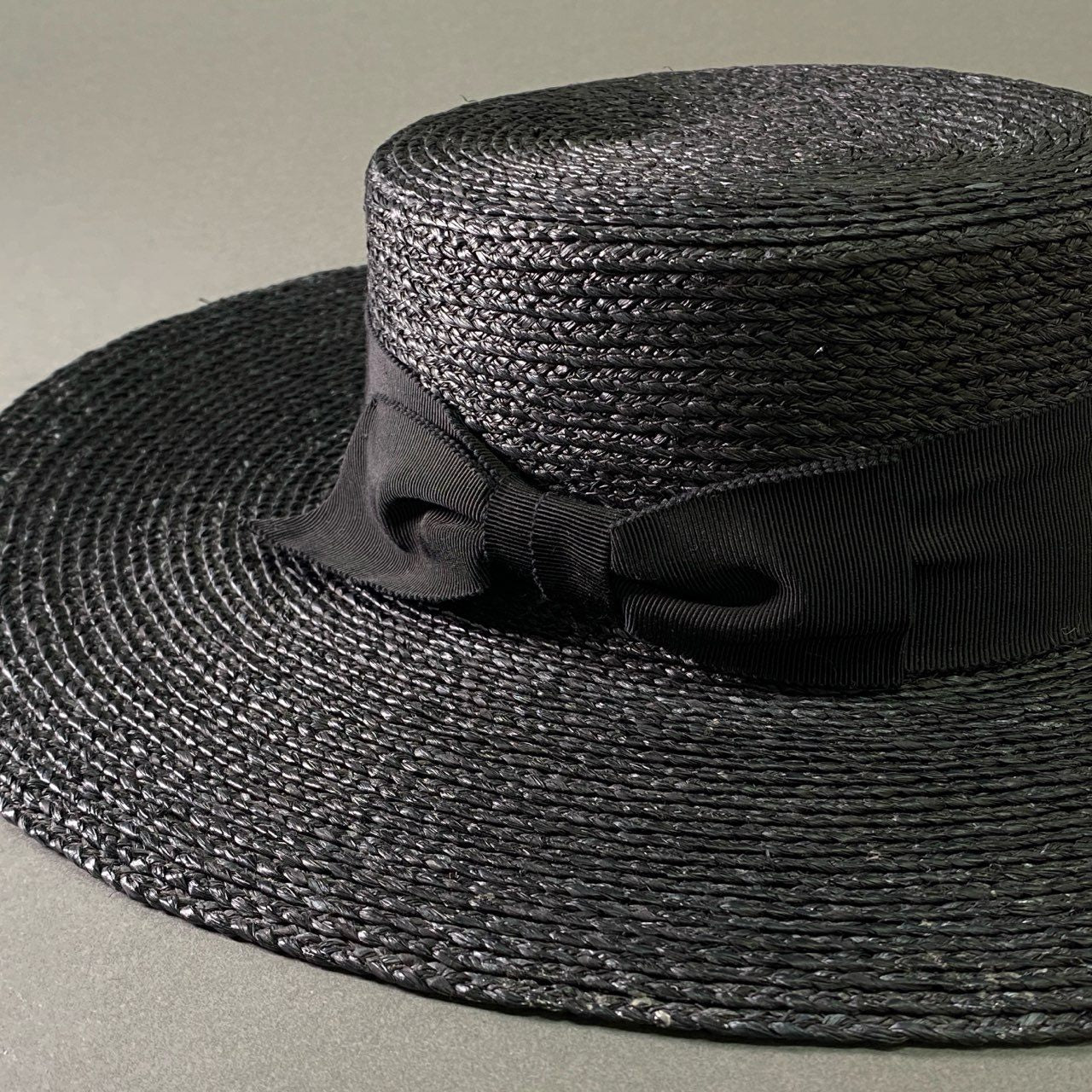 a17 《美品》 HELEN KAMINSKI ヘレンカミンスキー ALORA アローラ 麦わら ハット ワンサイズ ブラック スリランカ製 カンカン帽 HAT 帽子 夏