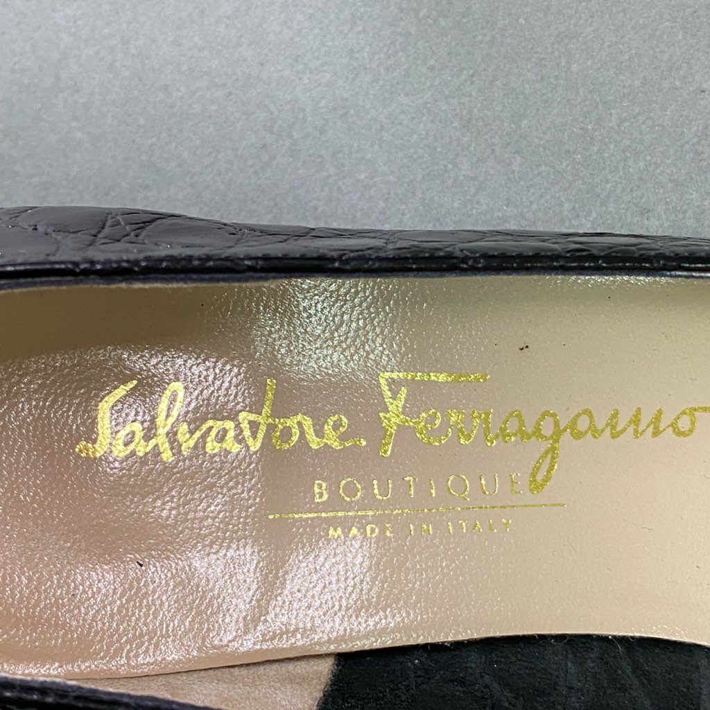 3e10 《美品》 Salvatore Ferragamo サルヴァトーレ フェラガモ VARA ヴァラリボン クロコ パンプス 7 ブラック レザー シューズ 革靴 箱付き