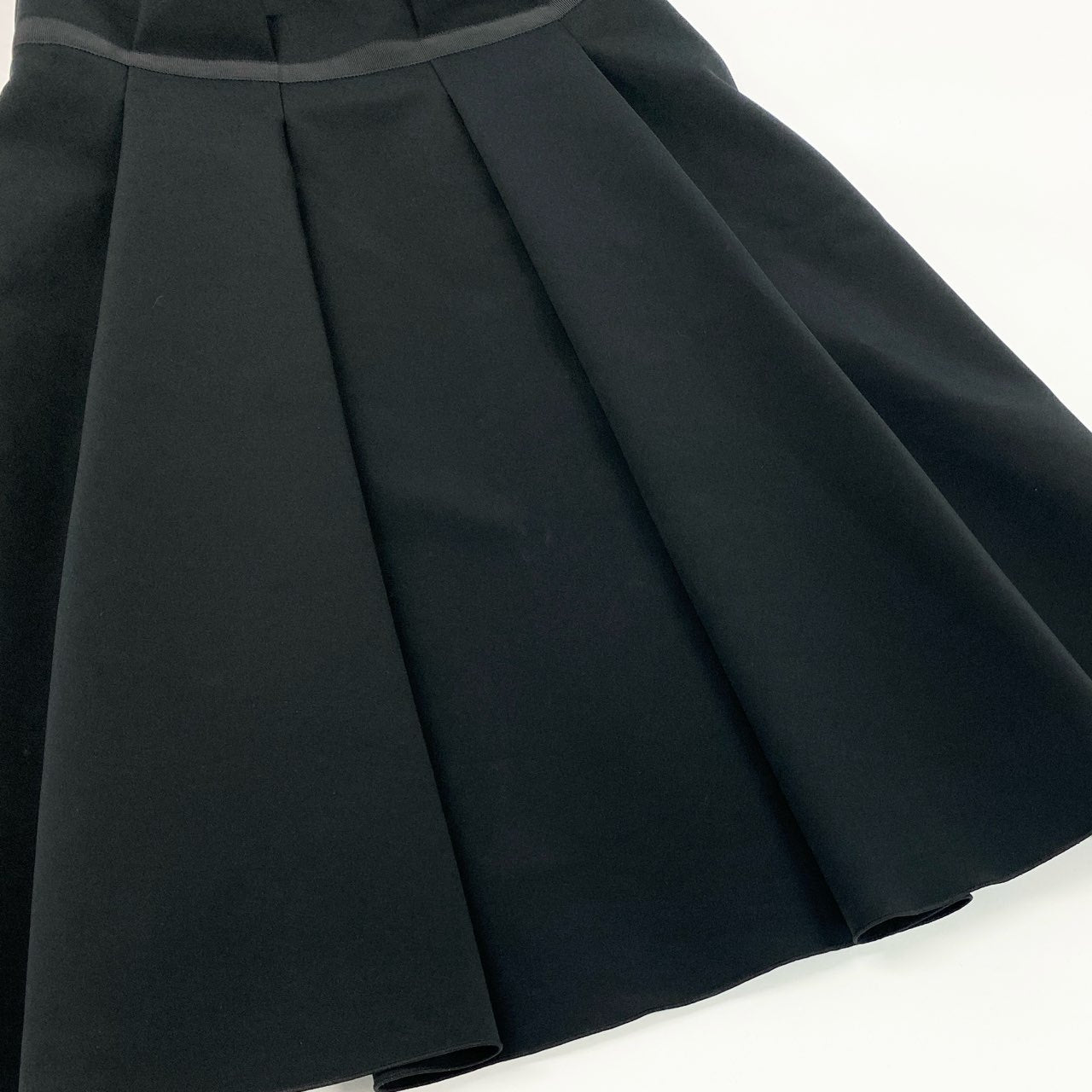 81h7《美品》 FOXEY NEW YORK フォクシーニューヨーク Little Roots Dress ノースリーブワンピース ドレス フレアスカート 日本製 スクエアネック 34022 38 ブラック レディースo07t