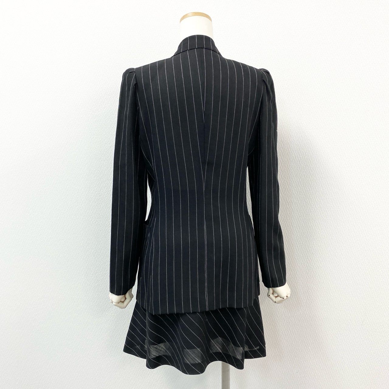 1g2 Jean Paul Gaultier ジャンポールゴルチエ デザインセットアップ スカートスーツ ダブルジャケット フレアスカート ロゴ刻印ボタン サイズ40 ブラック ピンストライプ ウール レディース 女性用