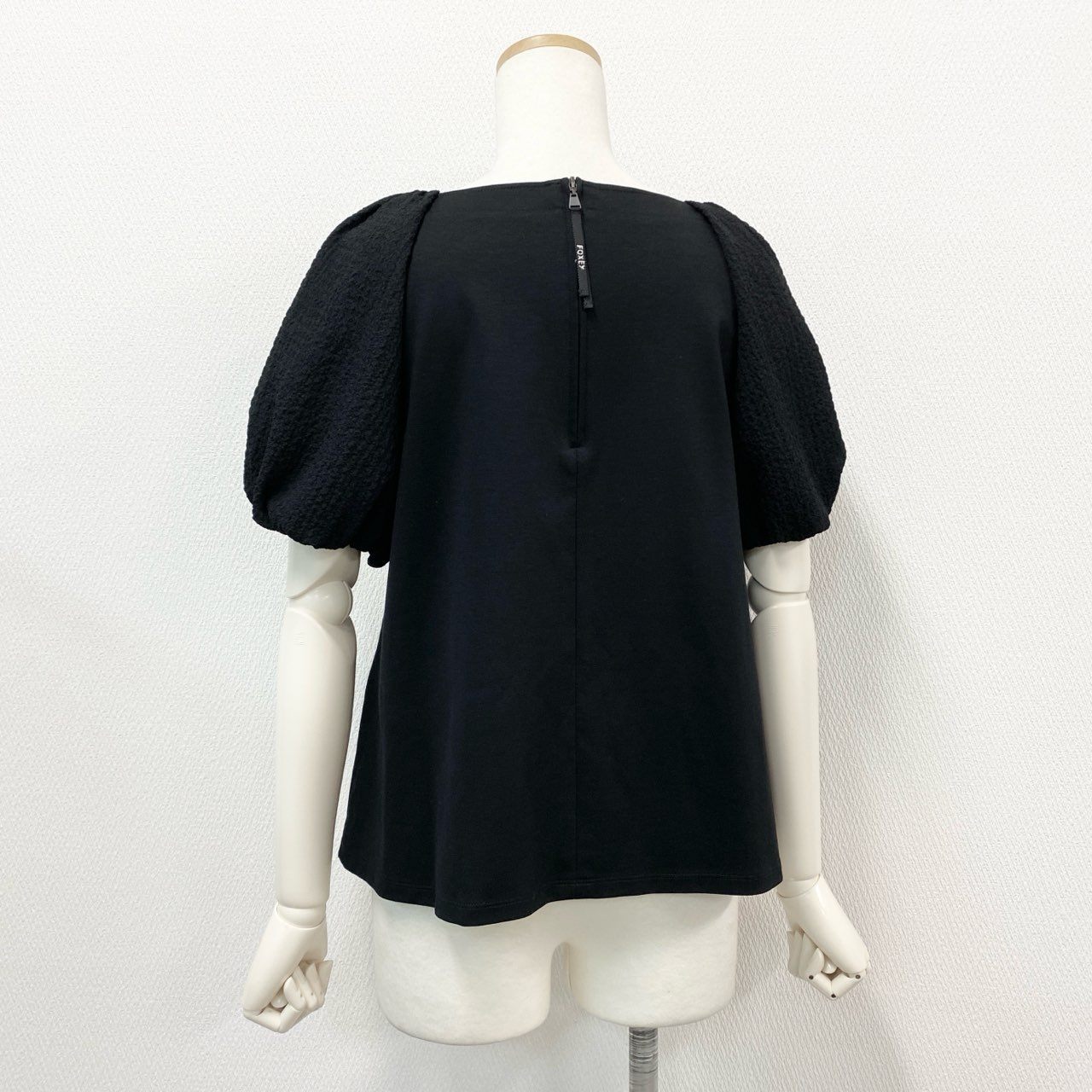 42a23 《美品》 FOXEY NEW YORK フォクシー ニューヨーク PLISSE TOP カットソー Tシャツ 42991 38 ブラック 日本製 夏