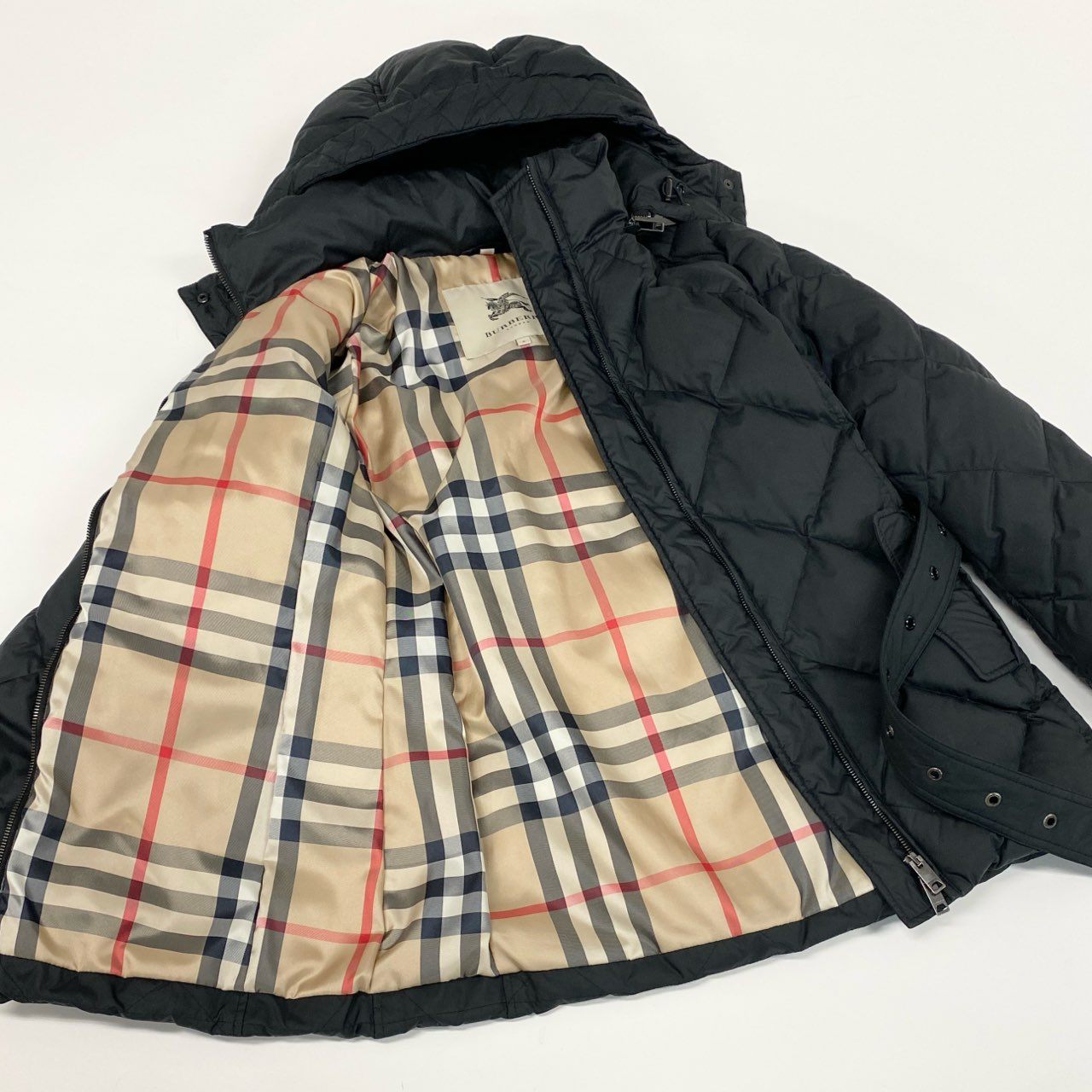 9h4 《美品》 BURBERRY LONDON バーバリー ロンドン フード付き ノバチェック ダウンコート S ブラック ダウンジャケット ベルト付き レディースt18r
