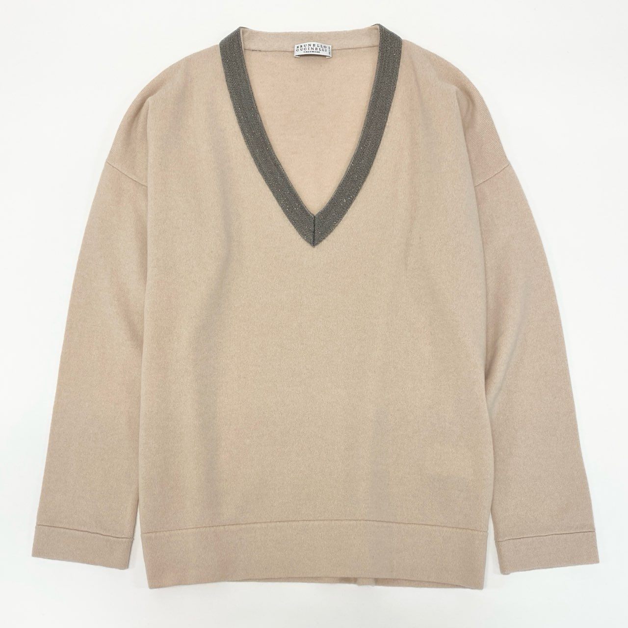 53e19 BRUNELLO CUCINELLI ブルネロクチネリ ビーズデザイン Vネック カシミヤニットセーター サイズM ライトベージュ カシミヤ100%