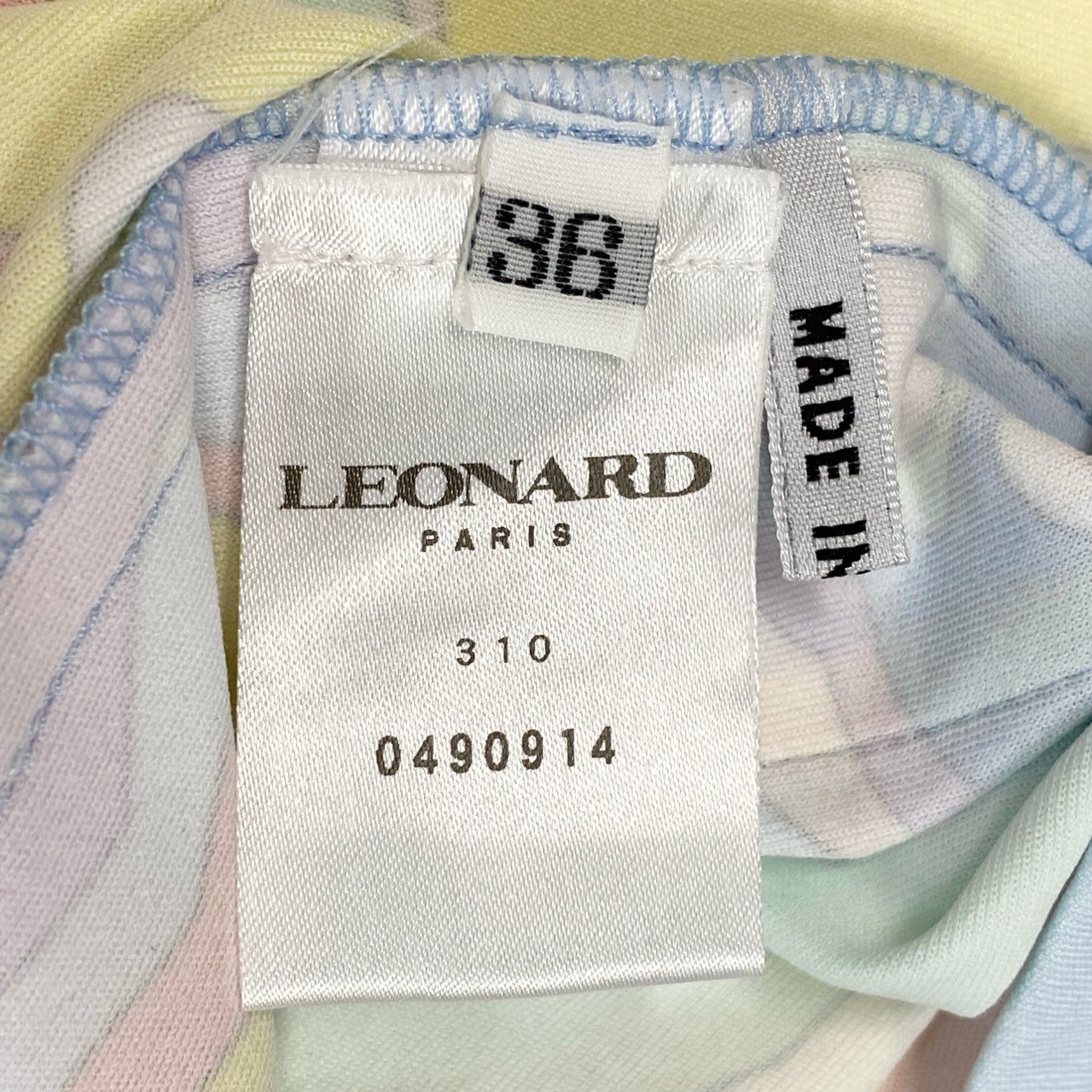 60d13 LEONARD PARIS レオナール 半袖ワンピース 膝丈ワンピース Vネック ストレッチ イタリア製 サイズ36 パステルカラー マルチカラー ナイロン100% レディース 女性用u02t