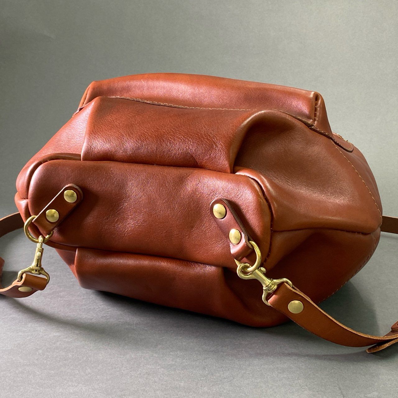 Ge2 HERZ ヘルツ 1 paku わんぱくリュック L ブラウン レザー 本革 大容量 バックパック 茶系 Leather