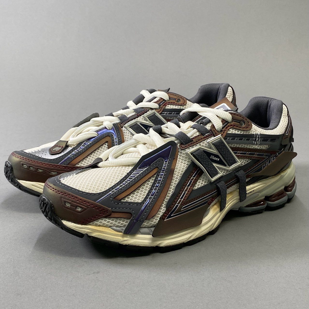 1h15《美品》 NEW BALANCE ニューバランス ローカットスニーカー シューズ BROWN/EGGPLANT U1906A 27.5cm ブラウン エッグプラント メンズo07t