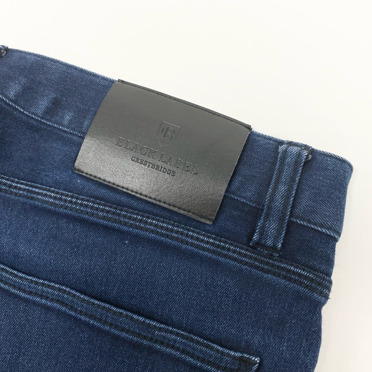 65j9 《美品》BLACK LABEL CRESTBRIDGE ブラックレーベルクレストブリッジ ストレッチデニムパンツ ボトム フィット 51R40-301-28 79サイズ インディゴ メンズo07t