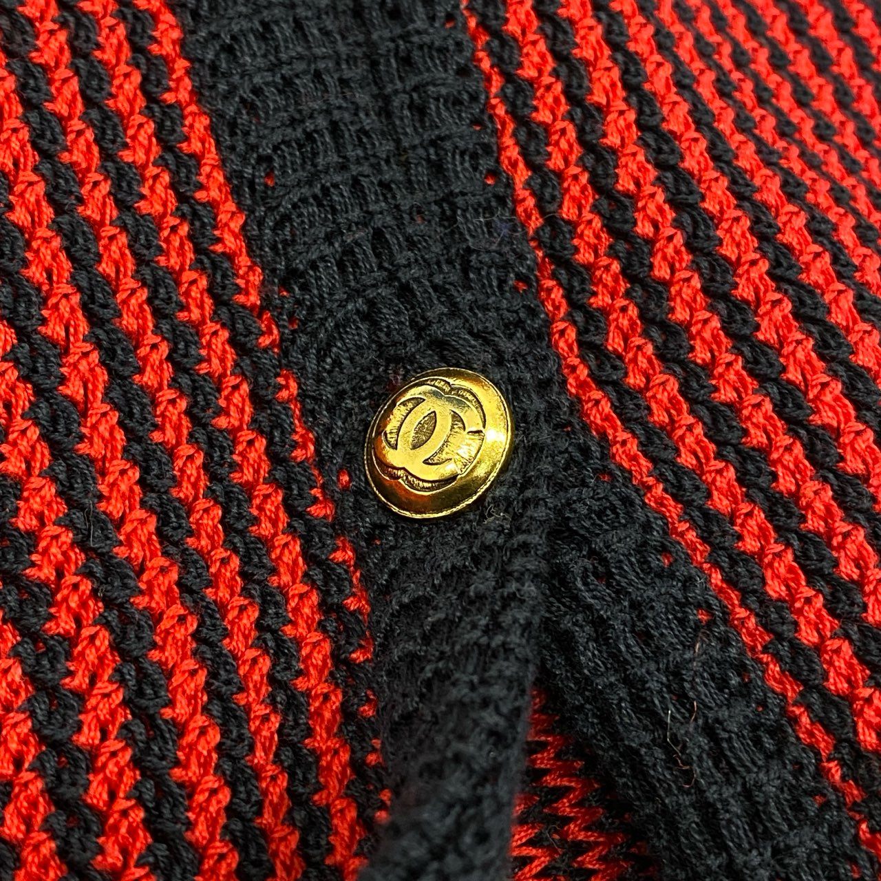 8h4 CHANEL シャネル ココマークボタン 4ポケット ニットカーディガン 羽織 金ボタン イタリア製 S レッド ネイビー コットン レディース
