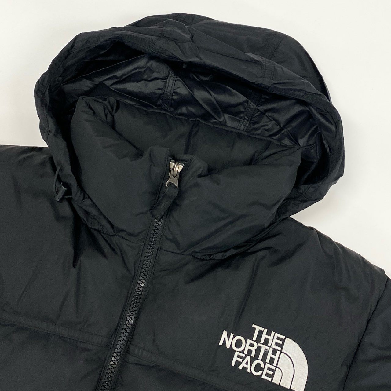 53h27 THE NORTH FACE ザ ノースフェイス Short Nuptse Jacket ショート ヌプシ ジャケット ダウンジャケット ロゴ刺繍 NDW92335 Sサイズ ブラック ナイロン レディースo07t