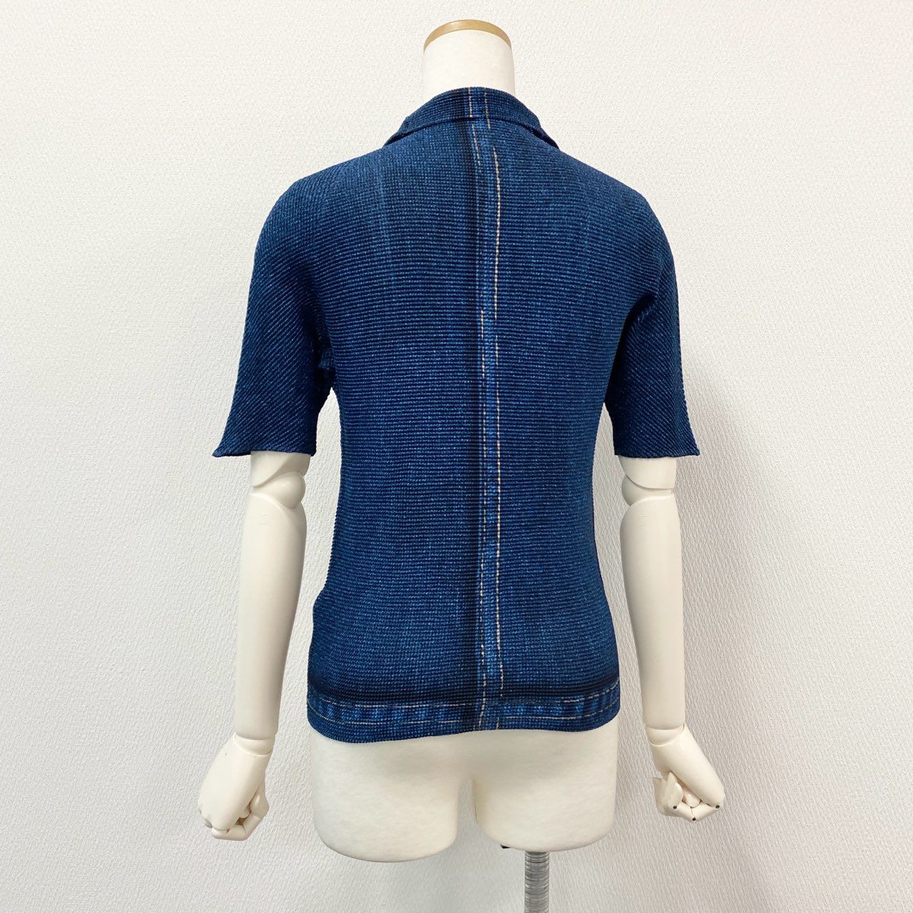48h14 ISSEY MIYAKE イッセイミヤケ デニム転写 プリーツ加工 Tシャツ カットソー トップス PP16-FJ221 サイズ3 インディゴブルー ポリエステル プリーツプリーズ ヴィンテージu02t