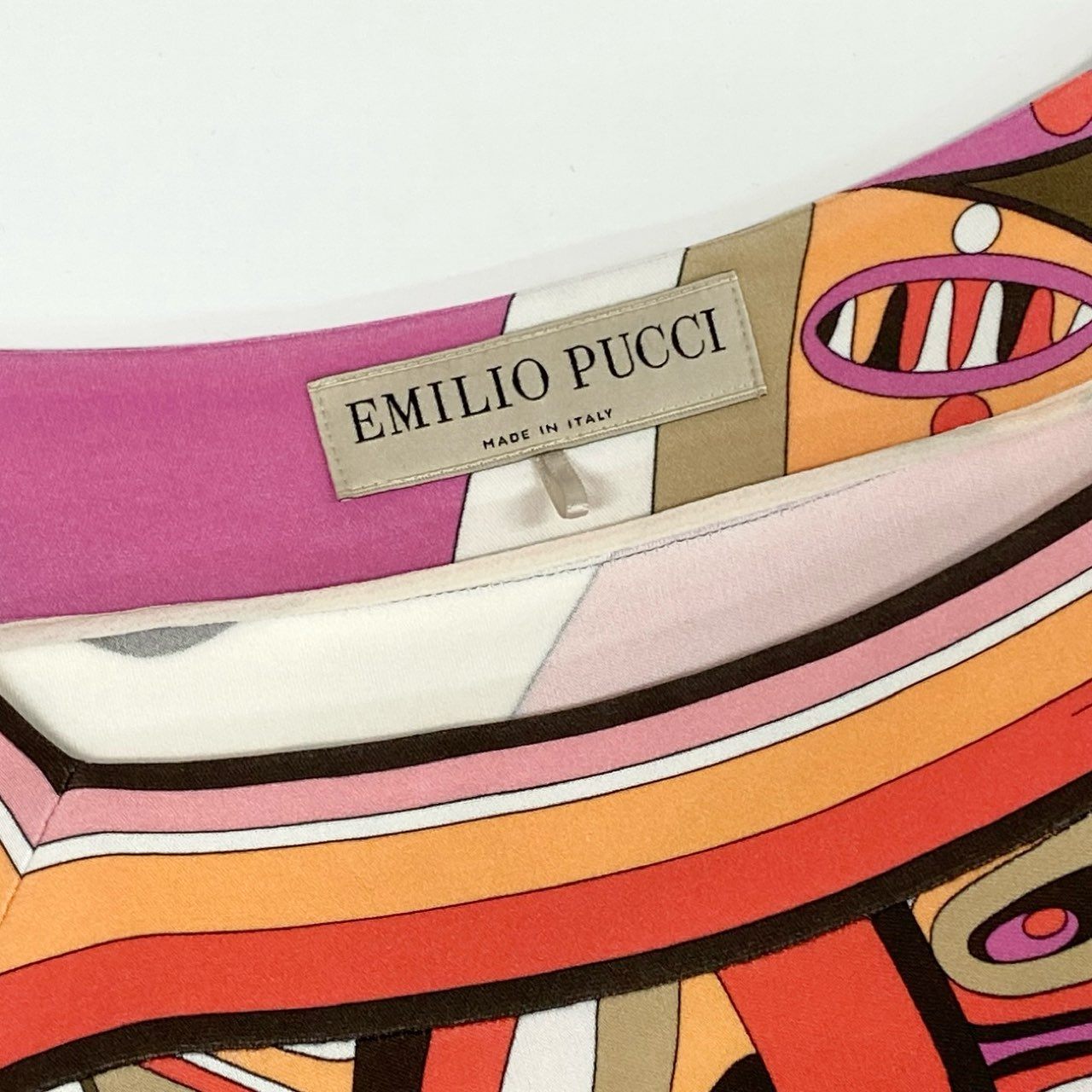 77 EMIRIO PUCCI エミリオプッチ イタリア製 スクエアネック 長袖ワンピース マルチカラープリント 総柄 シルク混 パーティー レディース 女性用 38u02t