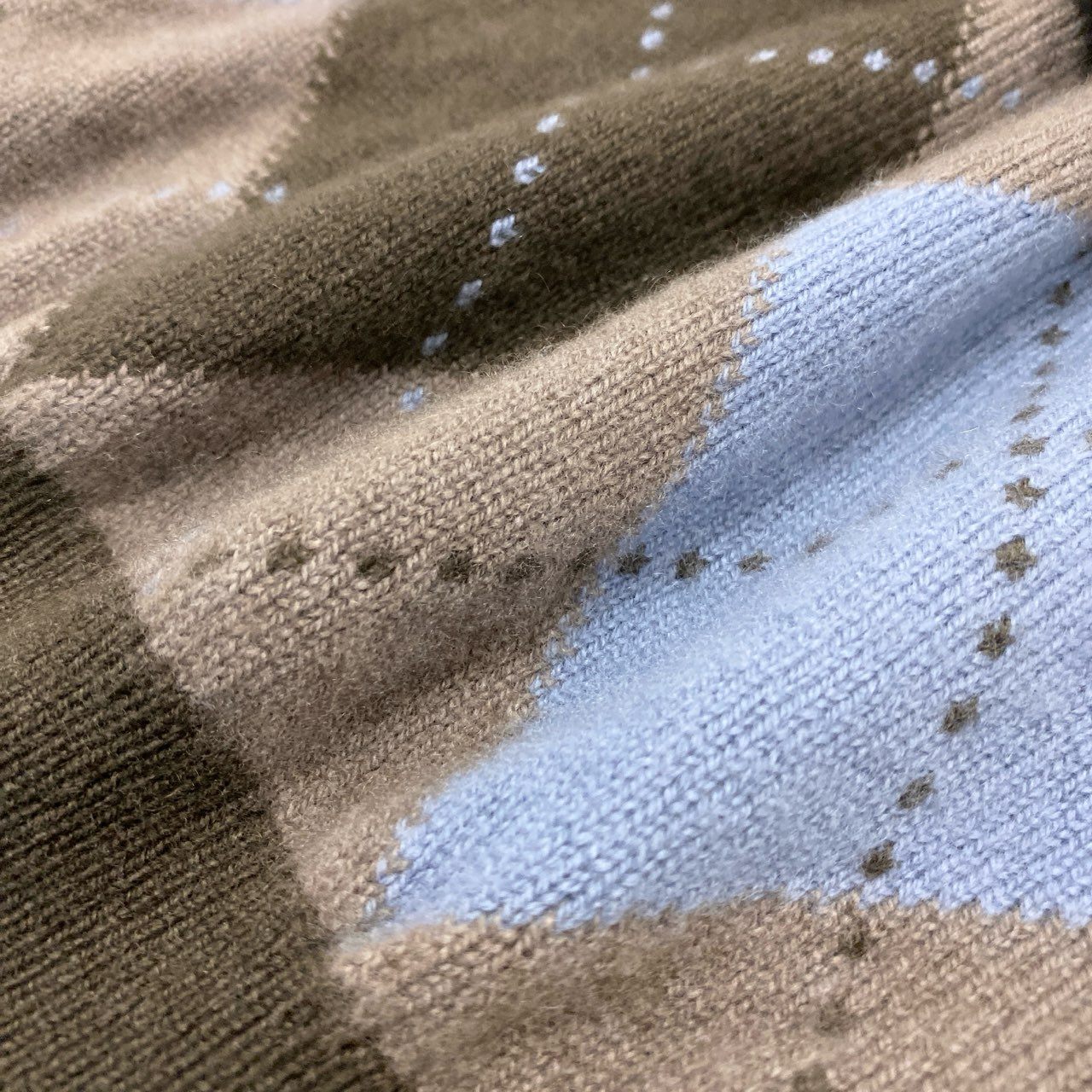 71i26 《美品》Ballantyne バランタイン Vネックカシミヤニット セーター アーガイル カシミア 46サイズ マルチカラー メンズk02i