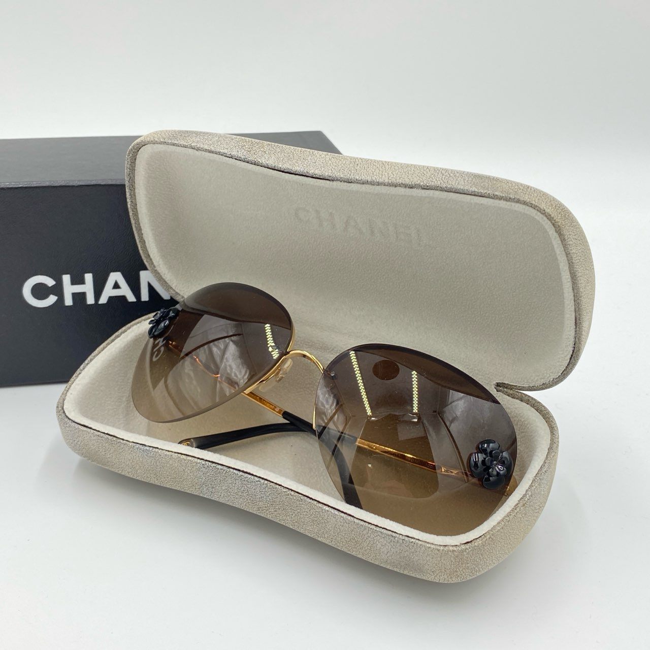 i4 CHANEL シャネル カメリア グラデーション ティアドロップ サングラス 4134 66□12 ブラウン ゴールド アイウェア メガネ ケース付きt18r