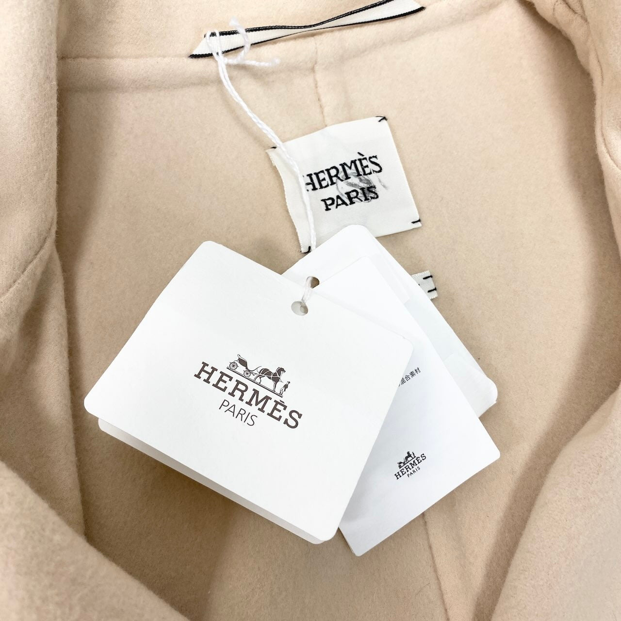 E 【未使用保管品】 タグ付 HERMES エルメス ダブルフェイス ラップコート スリーブレス ロングコート 38 ピンクベージュ カシミヤ レディースnu1nu1