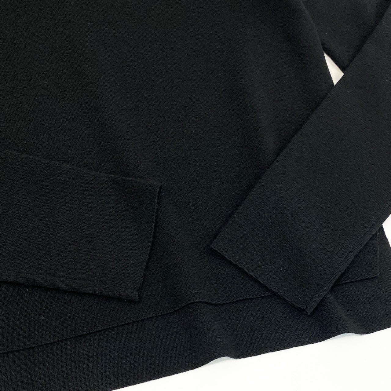 39f24② FOXEY フォクシー グレース タートルネックニット 長袖ニット セーター ウールニット レディース 女性用 肩パット付 30524 40 ブラック