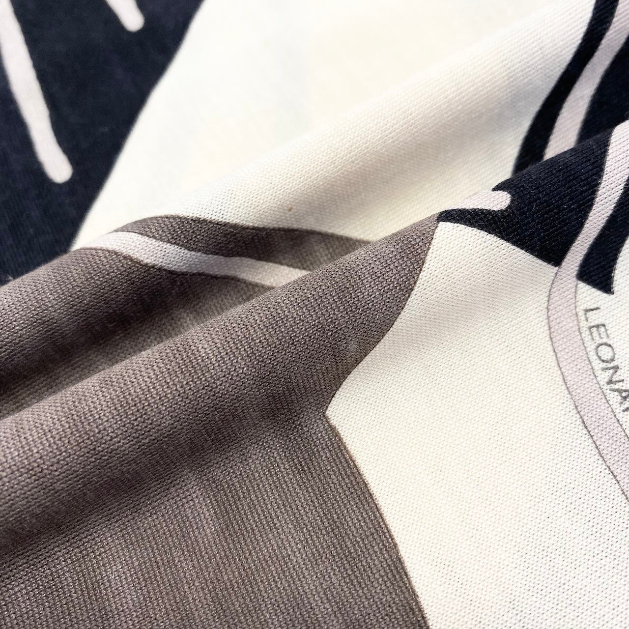 65e7 LEONARD FASHION レオナール ボウタイワンピース ロングワンピース 総柄プリント 大きいサイズ LL マルチカラー ウール シルク レディース 女性服o07t