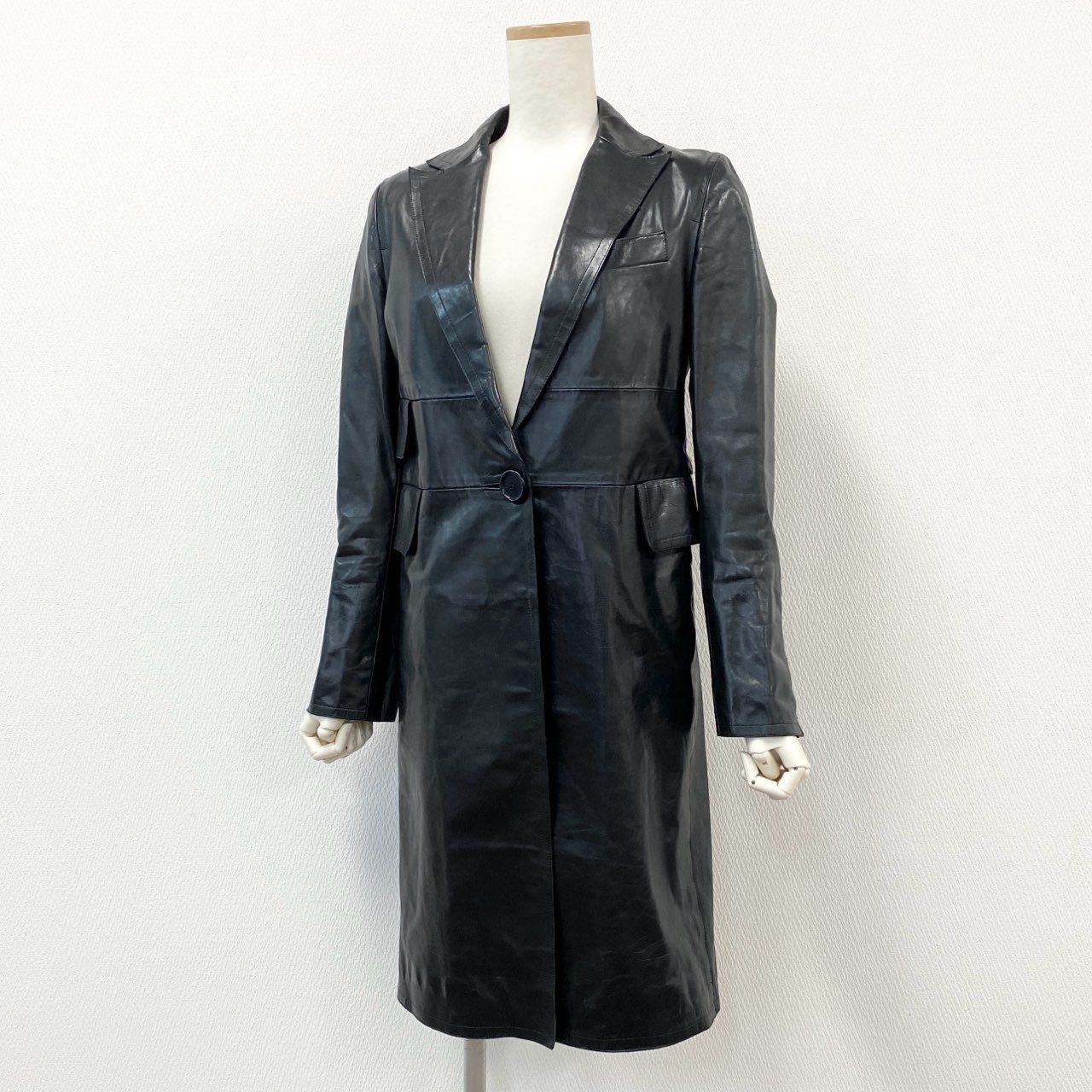 3f2 イタリア製 CoSTUME NATIONAL コスチュームナショナル レザーコート ロングコート アウター サイズ40 ブラック 牛革 レディース 女性用