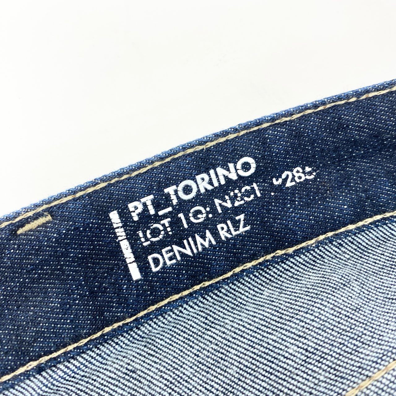 16j20 PT TORINO ピーティー トリノ デニムパンツ SWING ストレッチパンツ ボトム C5DJ05Z30BAS TX22 30サイズ インディゴ 濃紺 メンズu02t