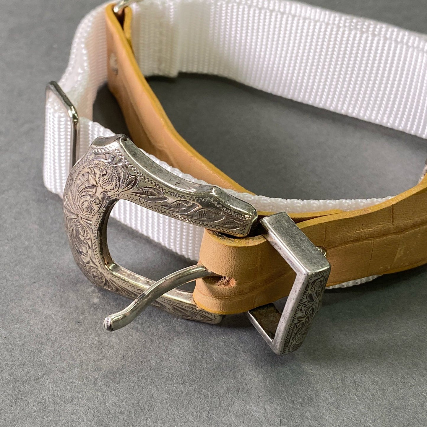 e8 TOGA PULLA トーガ プルラ Leather nylon belt レザー ナイロンベルト TP92-AH276 ベージュ ホワイト メタルピース