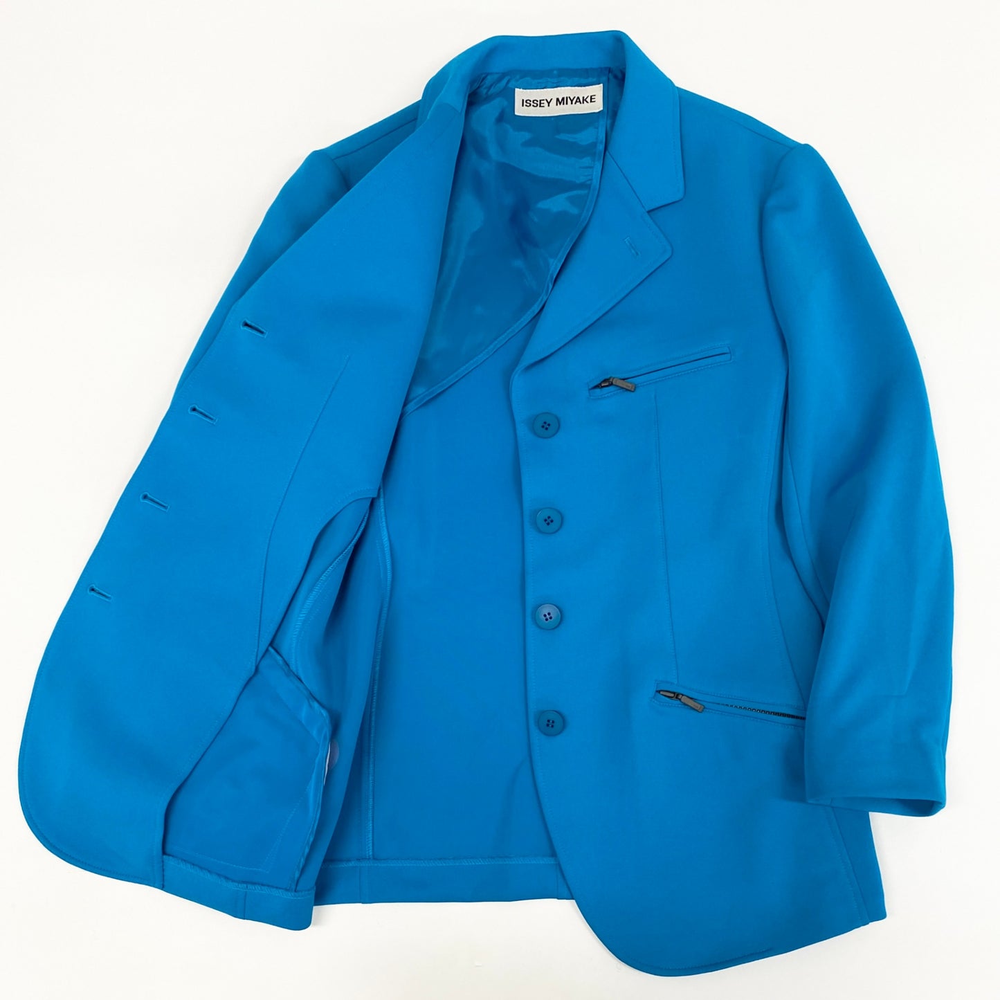 45h15 ISSEY MIYAKE イッセイミヤケ 日本製 4Bテーラードジャケット ジップポケット 羽織 IM73-JD102 Mサイズ ブルー ポリエステル レディースo07t