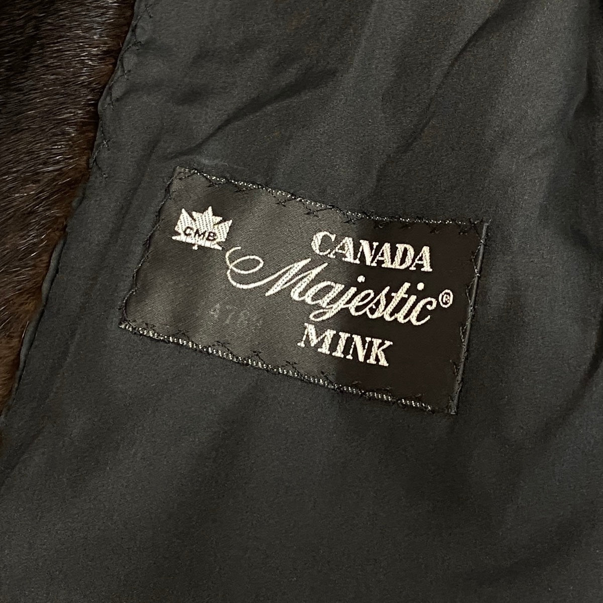 25g8 CANADA Majestic Mink 裾フレア × 袖段 マホガニーミンク ファーコート サイズF ブラウン 最高級本毛皮 Mink Fur Coatt18r