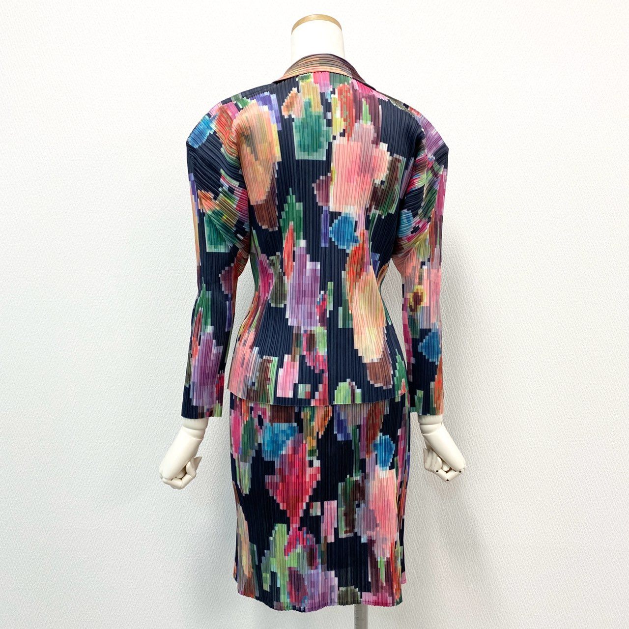 43c3 《美品》 PLEATS PLEASE プリーツプリーズ モザイクプリント プリーツセットアップ 3 マルチカラー シャツ スカート ISSEY MIYAKE イッセイミヤケ