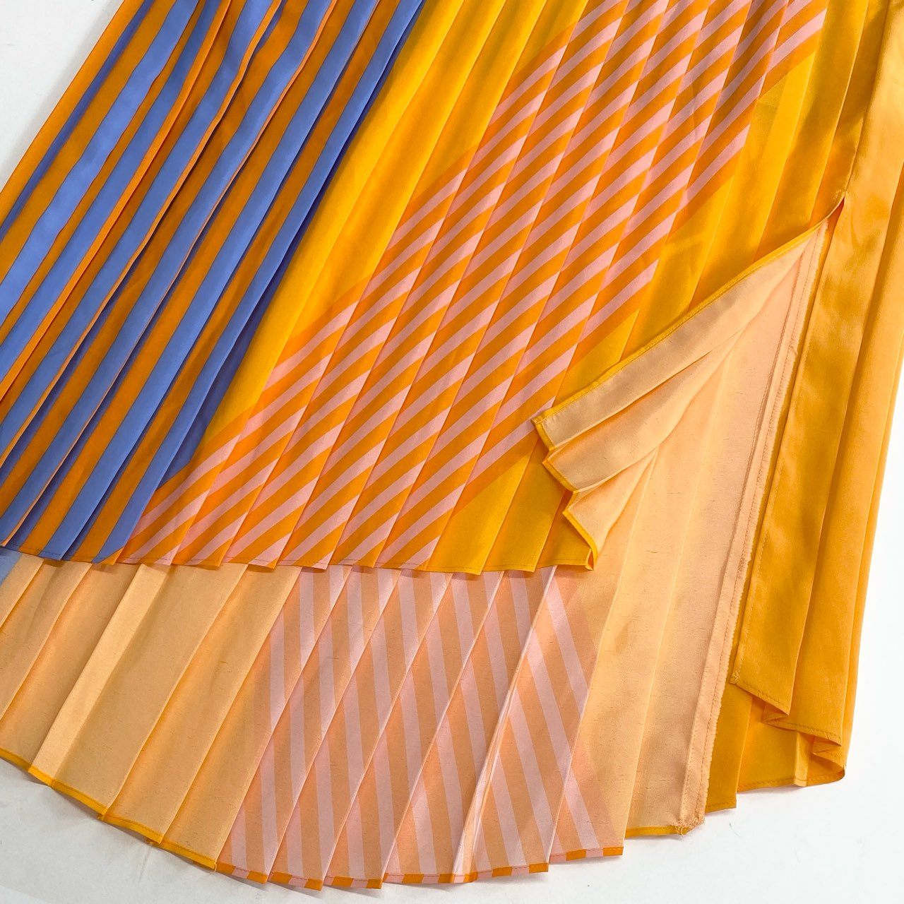 5c24 《未使用》 AKIRA NAKA アキラナカ PLEATS SKIRT プリーツスカート 1 オレンジ ストライプ 日本製 タグ付き 夏