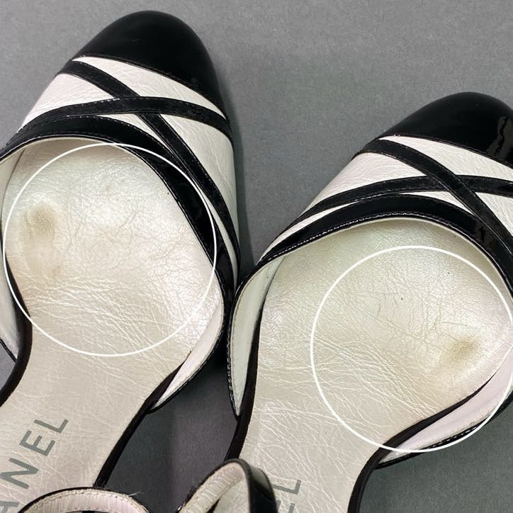 1a6 CHANEL シャネル パールココマーク ストラップパンプス 38 ホワイト ブラック エナメル レザー イタリア製 サンダル