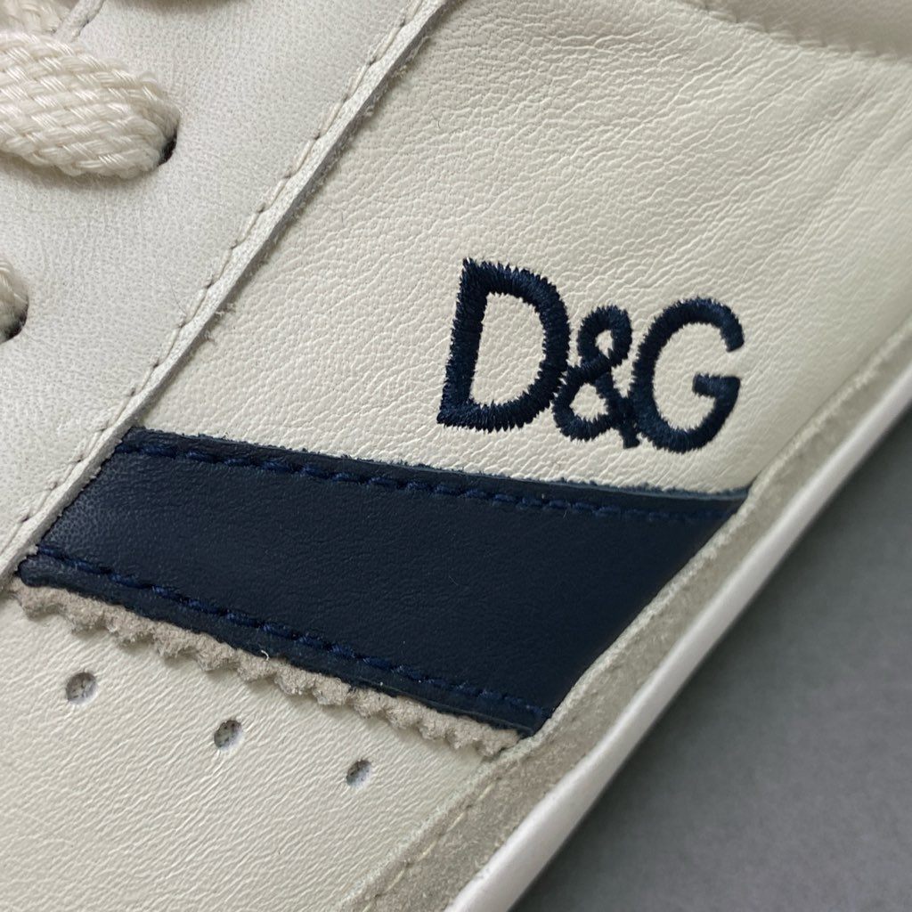 5e10 《美品》 DOLCE&GABBANA ドルチェアンドガッバーナ D&G ドルガバ 刺繍ロゴ ローカットスニーカー 9 ホワイト レザー シューズ イタリア製 箱付き