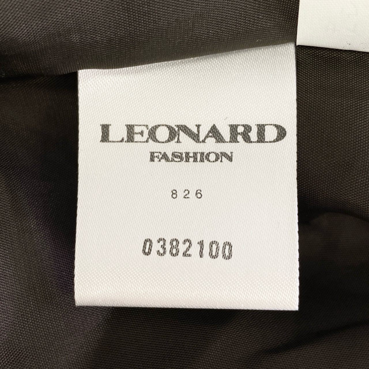 86j11 LEONARD レオナール 美しい花柄プリント フレアスカート 膝丈スカート 0382100 サイズ76 ブラウン系 ウール シルク レディース 日本製