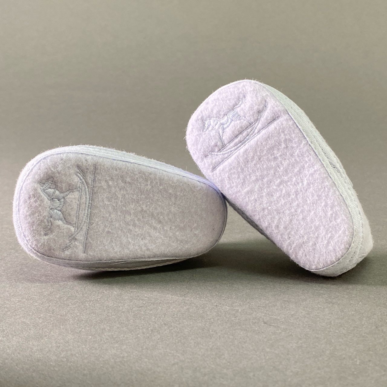 1a27 《美品》HERMES エルメス PAIRE DE CHAUSSONS PIF ベビー ファーストシューズ ホース刺繍 ブルー