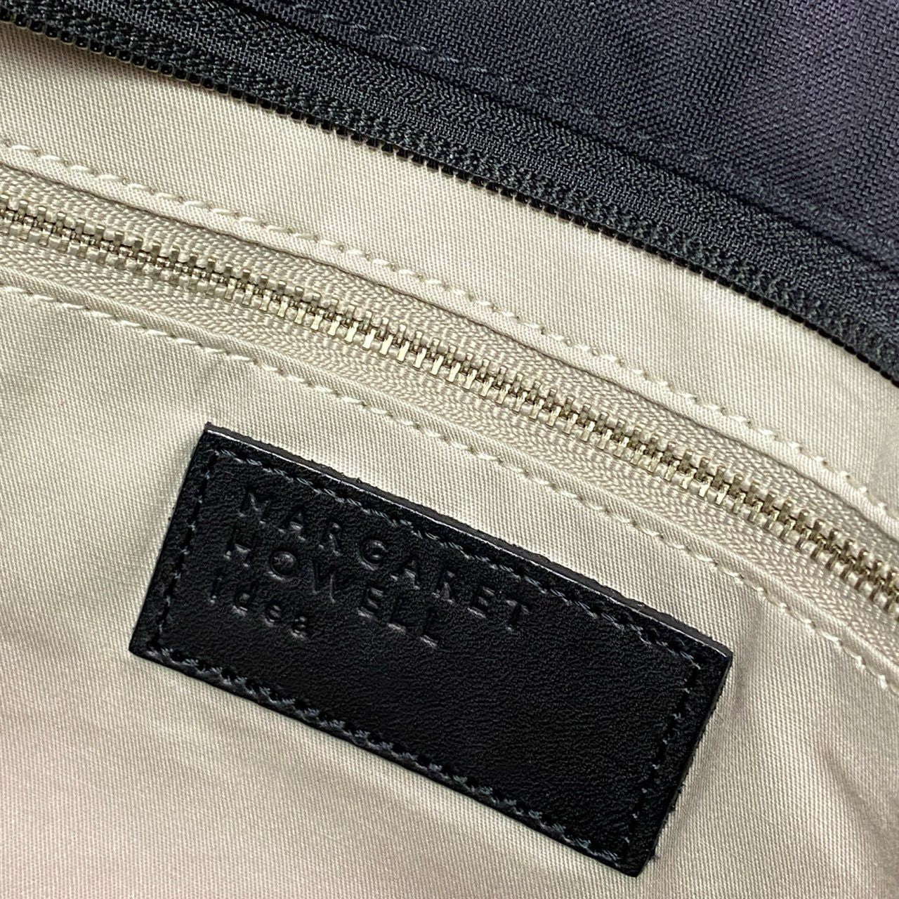 Ac6 《美品》 MARGARET HOWELL idea マーガレットハウエル アイデア 2WAY ミニトートバッグ ハンドバッグ ブラック ショルダーバッグ Pinner カバン