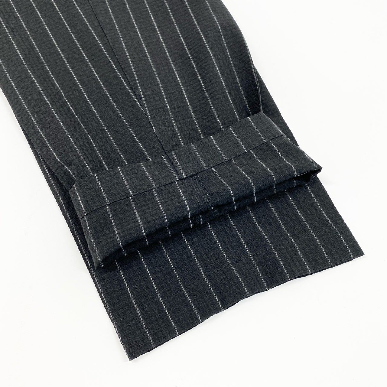 55f5 《美品》 THE GIGI ザ ジジ ストレッチ シアサッカーストライプ セットアップスーツ テーラードジャケット ブレザー スラックス トラウザーパンツ イタリア製 M217 44 ブラック