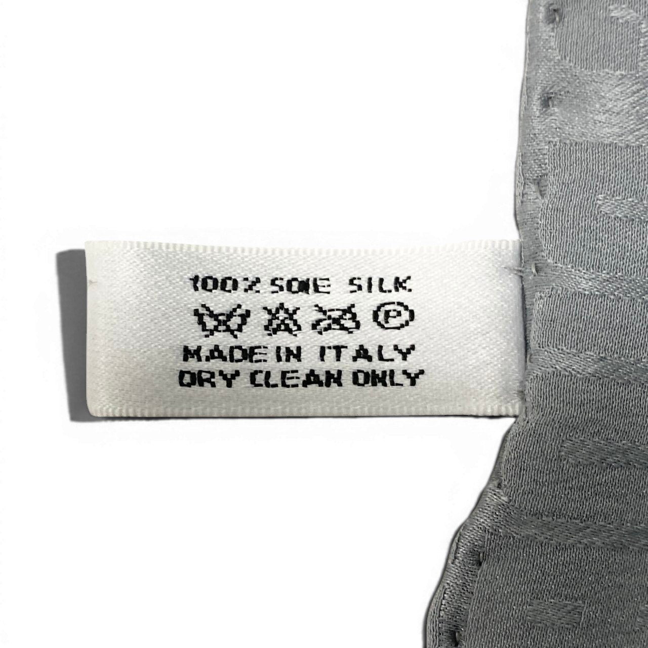 d22 Christian Dior クリスチャンディオール スカーフ バンダナ ロゴデザイン グレー シルク100% レディース 女性用u02tu02t