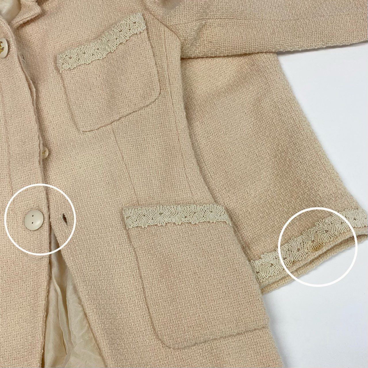 Cc3 CHANEL ヴィンテージ シャネル ココマークボタン ツイードジャケット スカート セットアップ M相当 アイボリー レディース 女性用 スーツta1