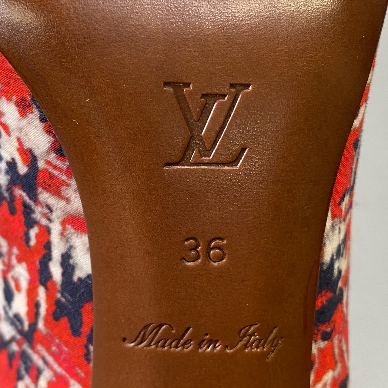 3i30 《美品》 LOUIS VUITTON ルイヴィトン ハイヒールパンプス ポインテッドトゥ 総柄 SC0194 36サイズ レッド マルチカラー レディースt18r