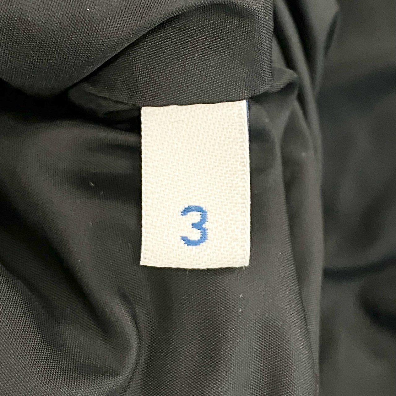 65j9 《美品》 MONCLER モンクレール APHROTI アフロティ ダウンコート I20931B51002 3 ブラック シルバーフォックス ロングダウンジャケット 毛皮t18r