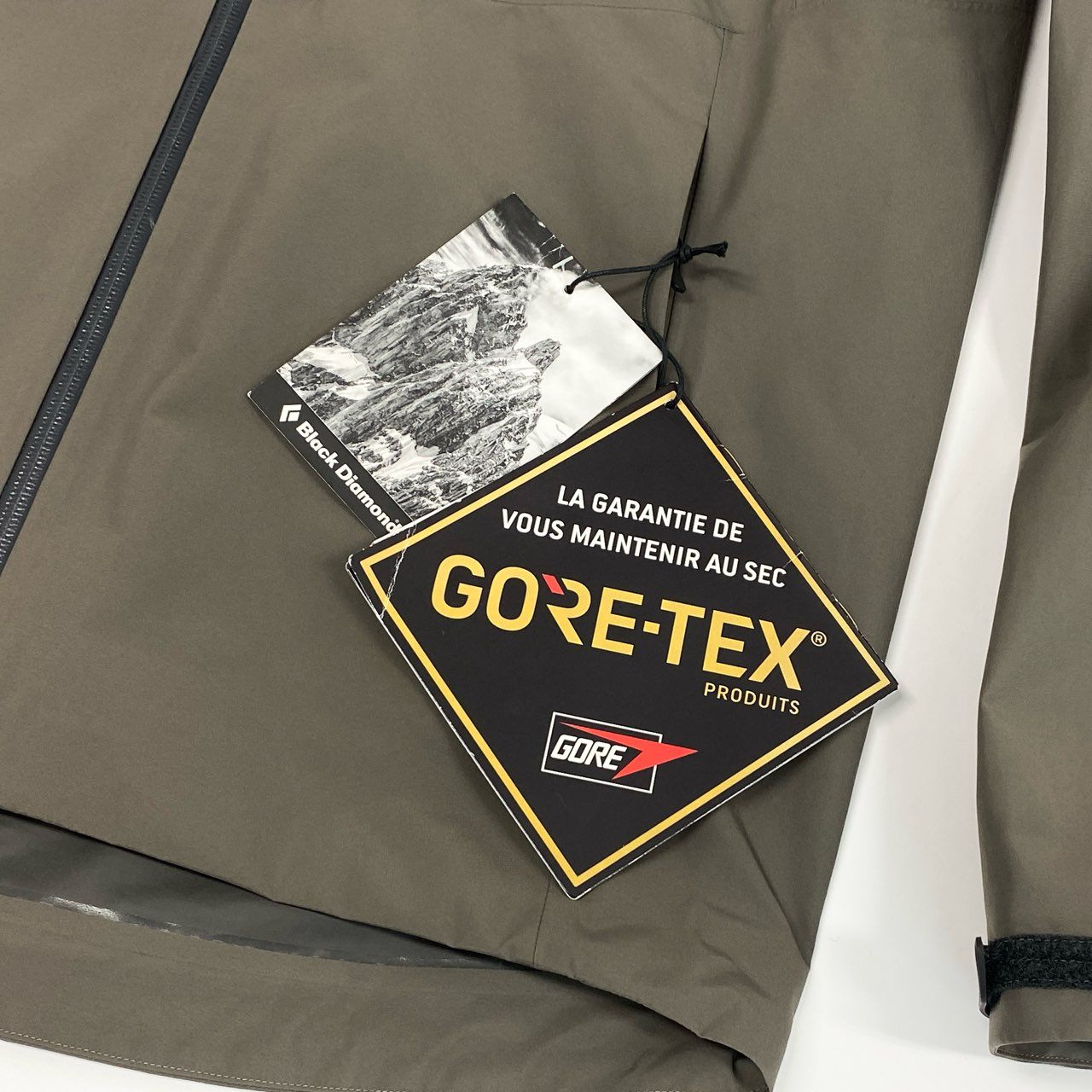 55f5 【未使用】Black Diamond ブラックダイヤモンド GORE-TEX ゴアテックス リキッドポイントシェル レインパーカ サイズM カーキ メンズ 男性用