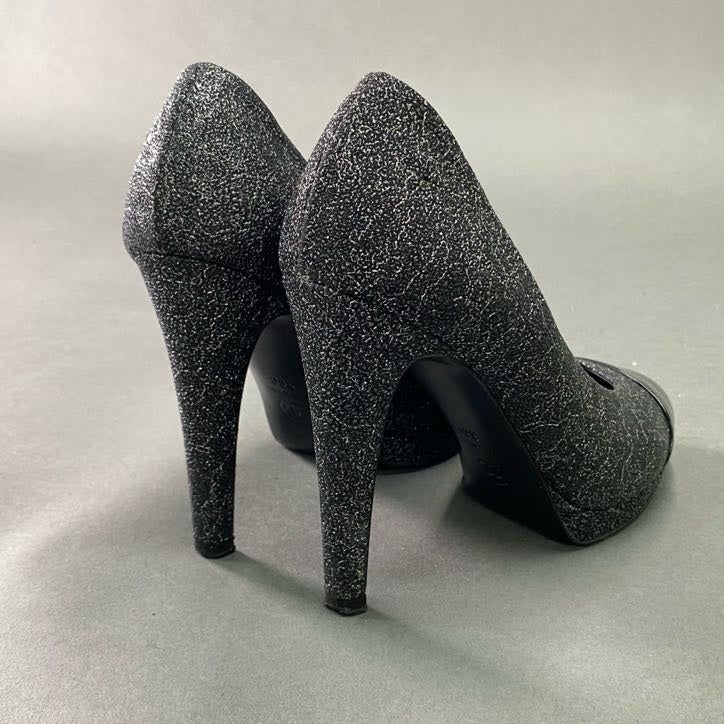 4f4 《美品》 CHANEL シャネル ココマーク エナメルトゥ グリッター パンプス 36C ブラック グレー シューズ イタリア製