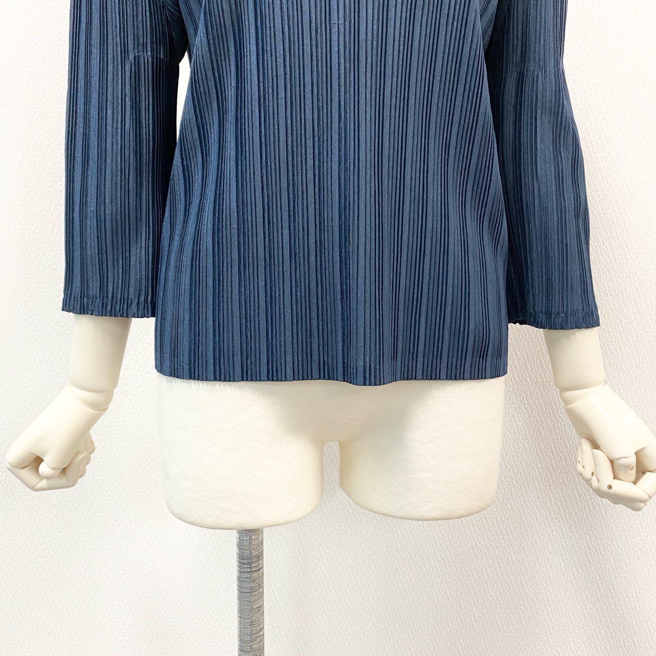 41h24 PLEATS PLEASE プリーツプリーズ イッセイミヤケ カットソー トップス プリーツ加工 PP23-FK353 サイズ3 ネイビー ポリエステル レディースu02t