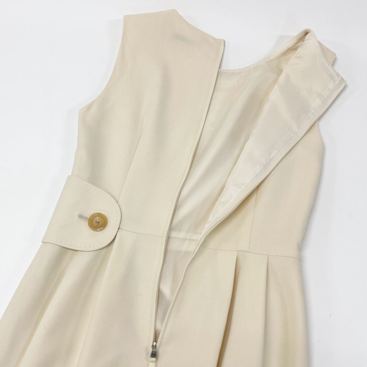 33k19 FOXEY BOUTIQUE フォクシー ブティック 日本製 ノースリーブワンピース ドレス バックジップ 33707 38 アイボリー