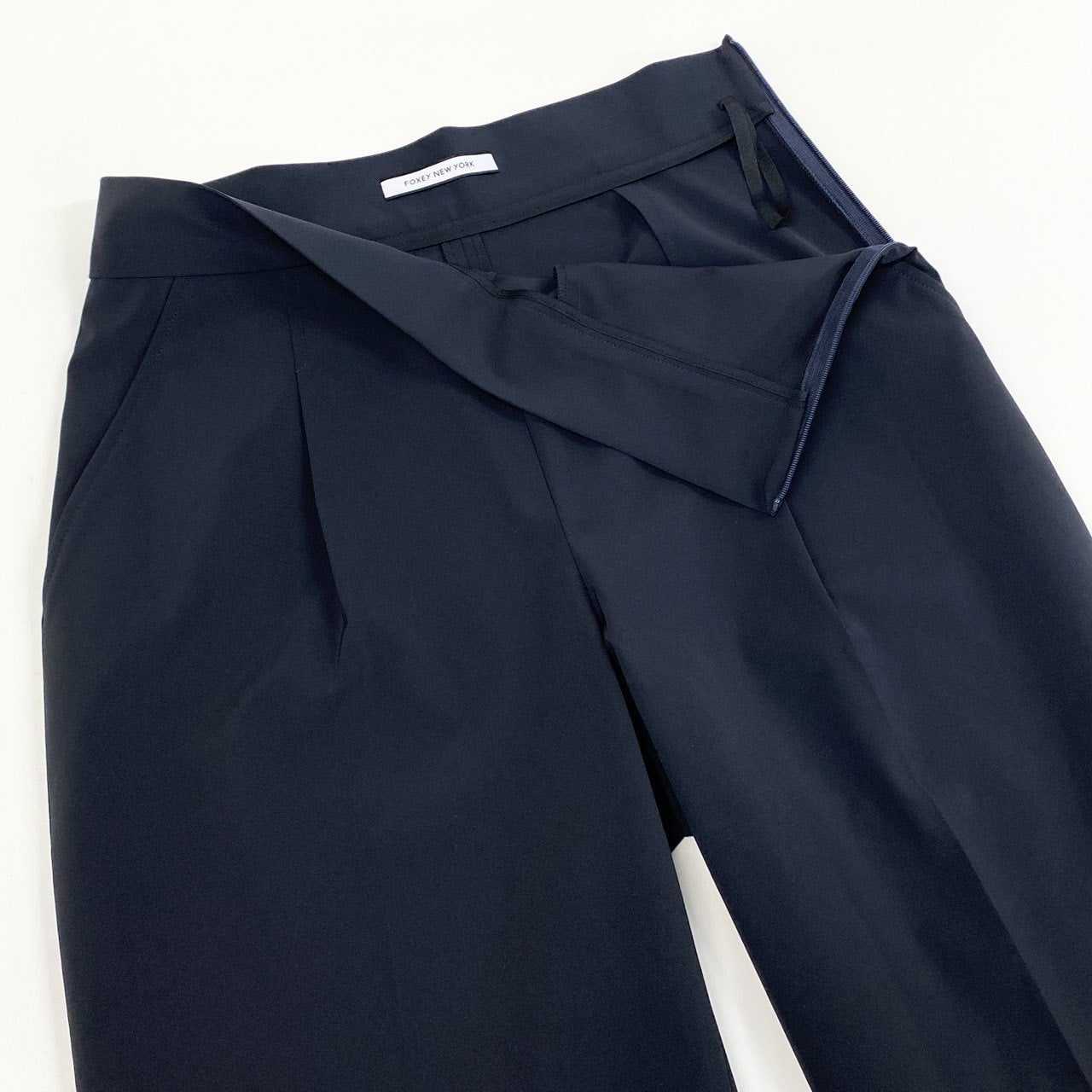 74l25 11 《美品》 FOXEY NEW YORK フォクシー ニューヨーク 41716 Giselle Pants スラックスパンツ ボトムス サイズ40 ミッドナイトブルー レディース 日本製