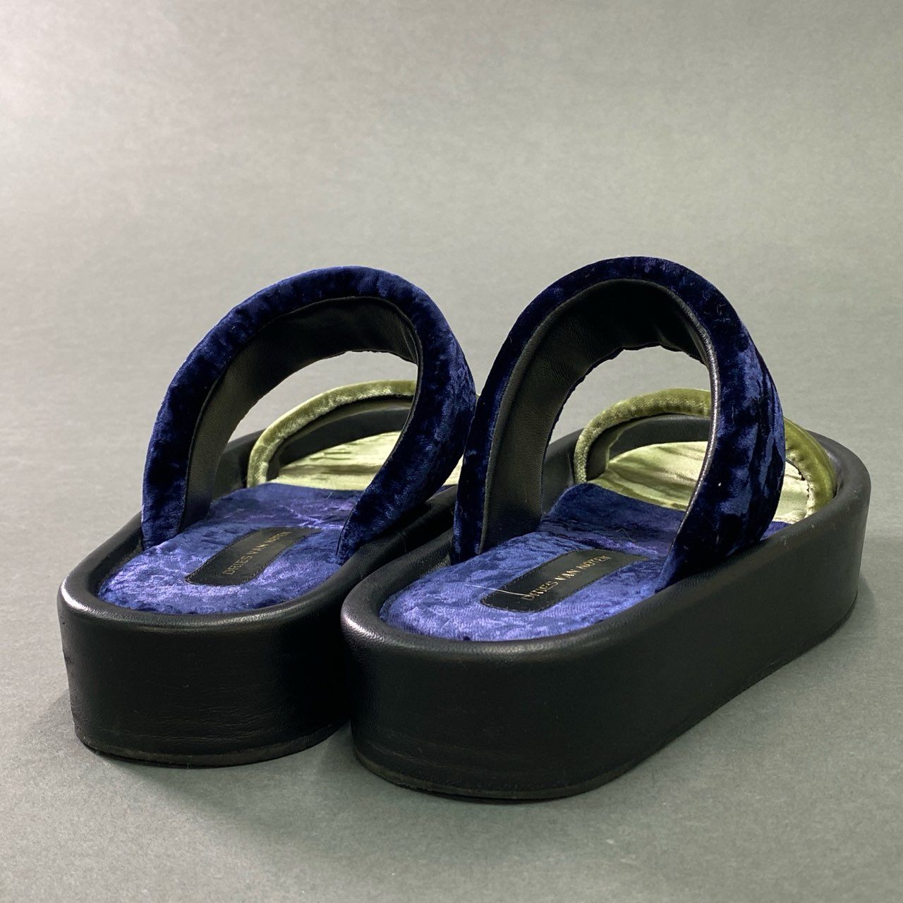 3c18 《美品》 DRIES VAN NOTEN ドリス ヴァン ノッテン 24SS ベルベット スライド サンダル シューズ ベロア バイカラー 35 グリーン ネイビー