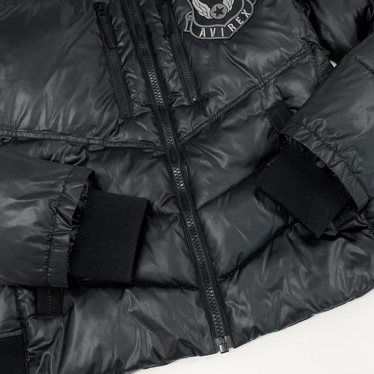 69f21 AVIREX アヴィレックス CERAMIC PADDING USAF JACKET 中綿ジャケット メンズジャケット 男性用 6162140 L ブラック