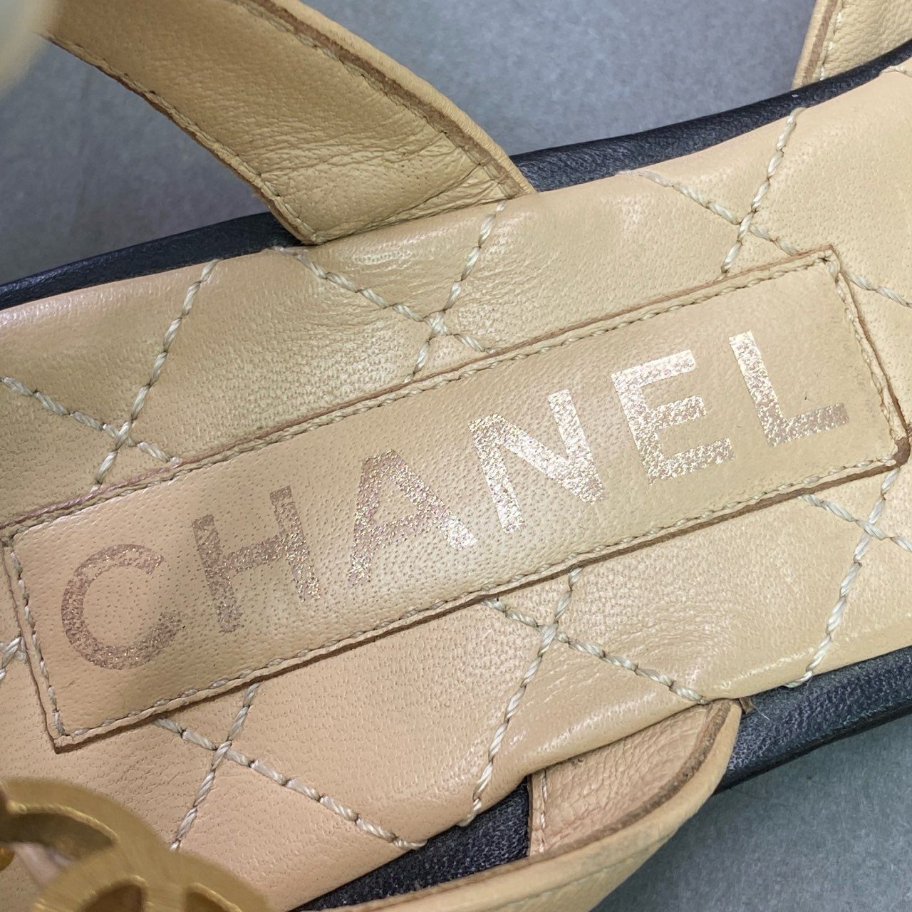 3d14 CHANEL シャネル スリングバックシューズ ココチャーム パールストラップ G37534 38 ベージュ レザー パンプス イタリア製