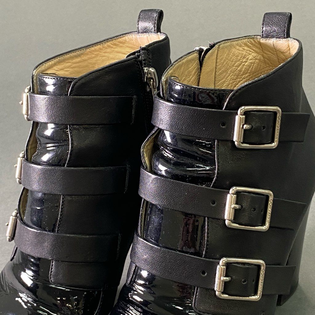 2d7 JIMMY CHOO ジミーチュウ トリプルストラップ サイドジップ ブーツ 38 ブラック レザー エナメル ブーティ シューズ イタリア製
