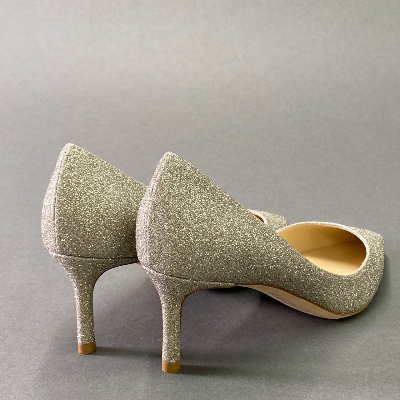 2f23 《美品》 JIMMY CHOO ジミーチュウ グリッター ラメパンプス 36 シルバー 結婚式 パーティ シューズ 保存袋付き