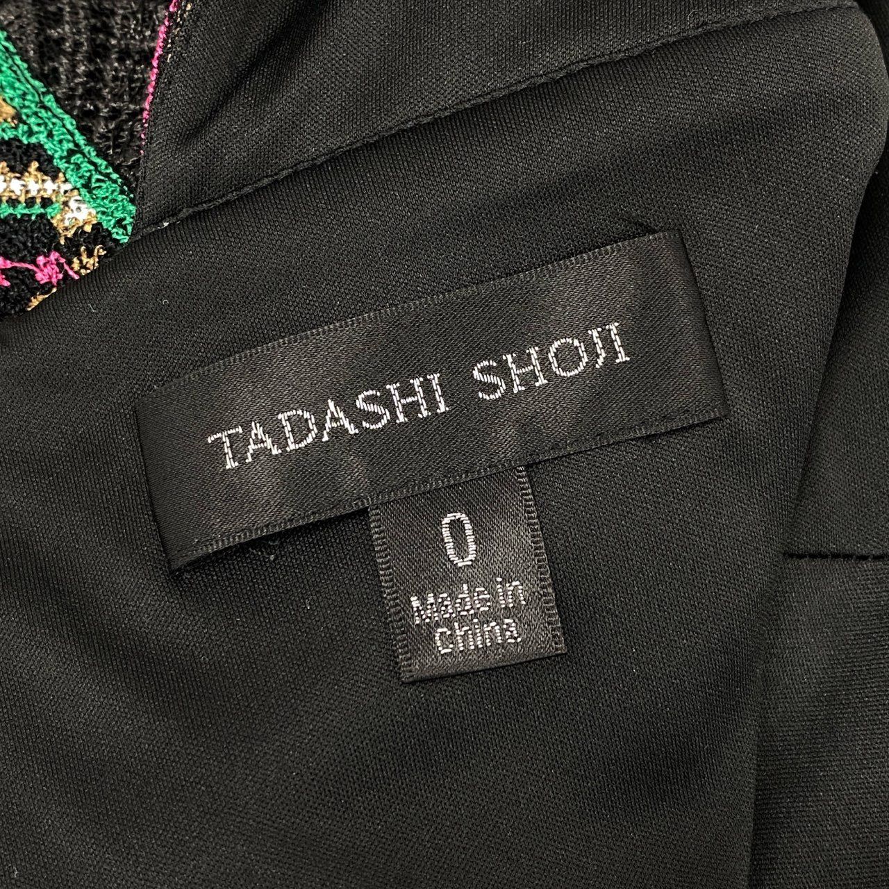 81h7《美品》 TADASHI SHOJI タダシショージ 半袖ワンピース 膝丈ワンピース レース刺繍 タイトスカート 0 ブラック マルチカラー レディースk02i