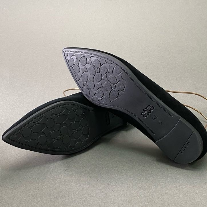 6d15 《未使用品》 COACH コーチ VIERRA SUEDE SKIMMER スウェードフラットパンプス G5224 6.5 ブラック スエードレザー シューズ セレモニー フォーマル 箱付き